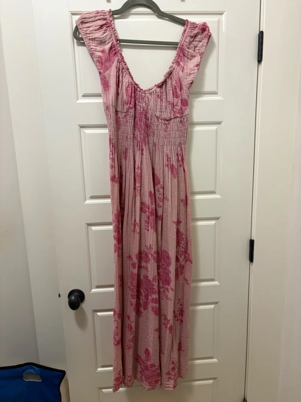 Free People Forget Me Not MIDI Mauve Floral Dress with Cap Sleeves - Picture 3 of 5